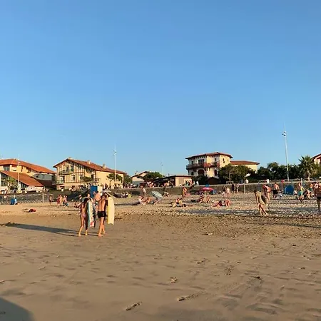 - Front De * Hendaye